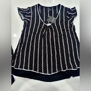 Vera Wang Women’s Sleep/Lounge Wear Size XL.